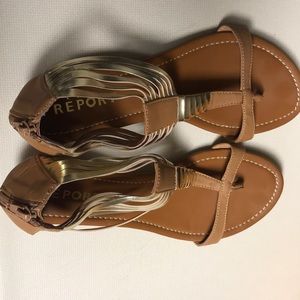REPORT Sandals.